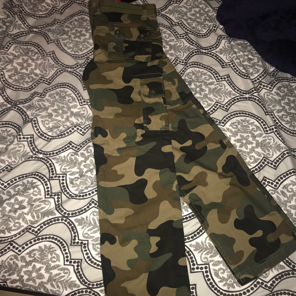 Camo pants
